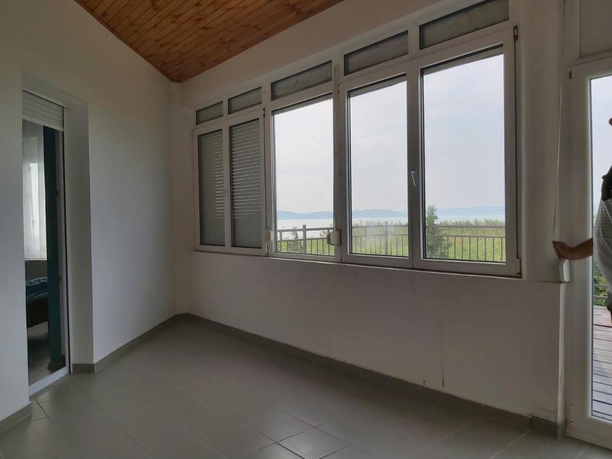 Villa Klapka Zamárdi Exteriör bild