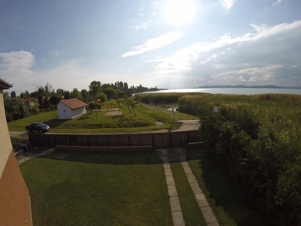 Villa Klapka Zamárdi Exteriör bild